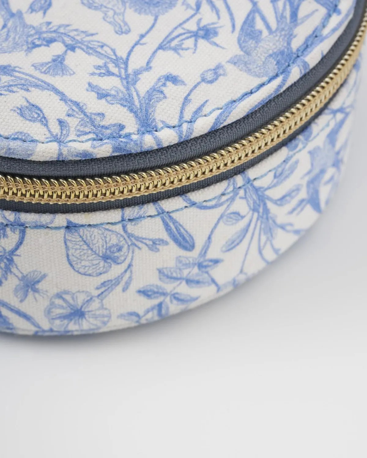 Jewelry Boxes-Fable England Bunny Blues Oval Jewelry Box